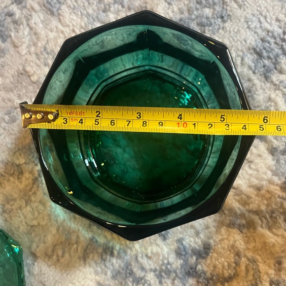 Vintage Indiana Glass GREEN CONCORD Octagon Candy Dish With Lid - Picture 7 of 7